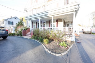 19 Burton Ter, Unit 1 in Weymouth, MA - Building Photo