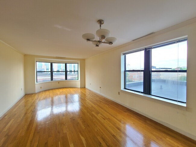 property at 100 Jersey St
