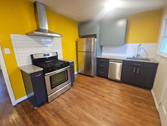 520 Floyd Dr in Smyrna, GA - Building Photo - Building Photo