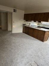 3040 Bell St in Sacramento, CA - Building Photo - Building Photo