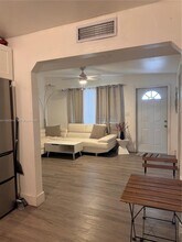 5721 SW 41st St in West Park, FL - Building Photo - Building Photo