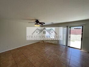 12450 W Redfield Rd in El Mirage, AZ - Building Photo - Building Photo