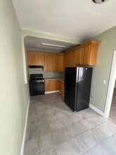 1757 26th Ave, Unit 306 in Oakland, CA - Foto de edificio - Building Photo