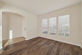 25354 Holton Ridge Dr in Katy, TX - Building Photo - Building Photo