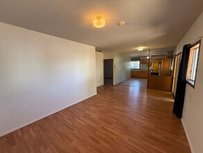 138 Shirley St in Molalla, OR - Building Photo - Building Photo