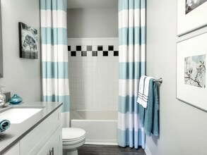 203 Edenwood Dr in Ann Arbor, MI - Building Photo - Building Photo