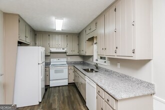 185 Heritage Way in Dallas, GA - Building Photo - Building Photo