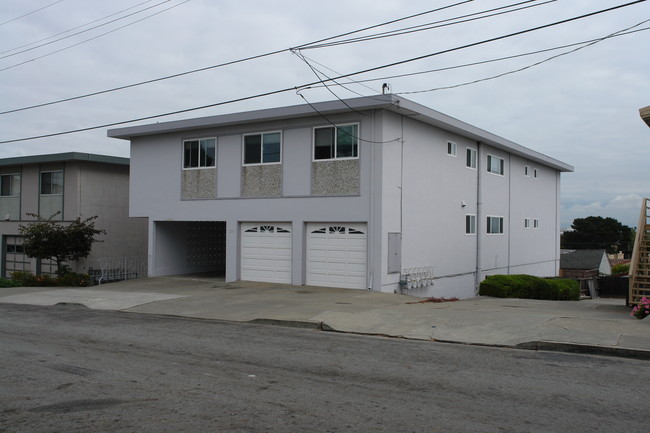 220 East Ave in San Bruno, CA - Building Photo - Building Photo