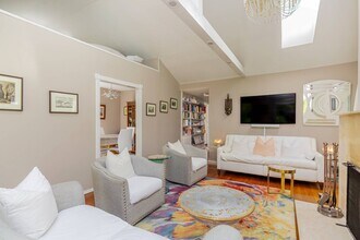 18 Gann Rd in East Hampton, NY - Building Photo - Building Photo