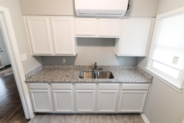 10433 Fern Dr in Dallas, TX - Building Photo - Building Photo