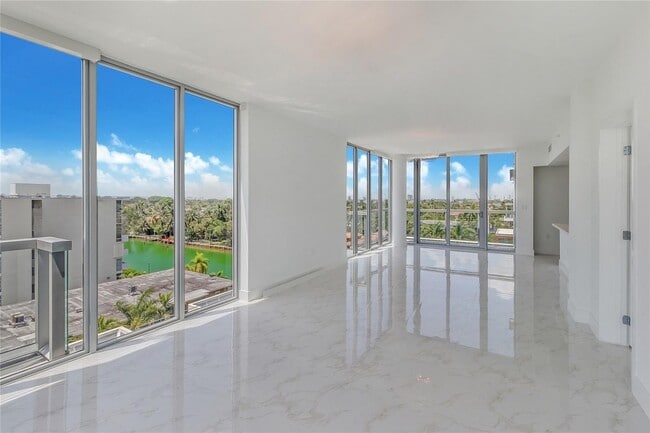 property at 9940 W Bay Harbor Dr