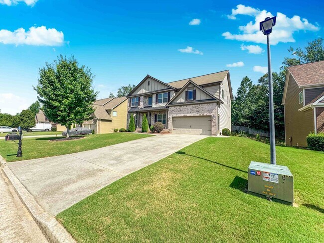 2435 Manor View in Cumming, GA - Building Photo - Building Photo