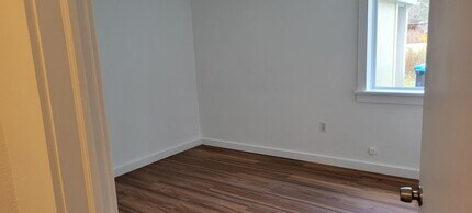 87 Cone Rd, Unit 3 in Manchester Center, VT - Foto de edificio - Building Photo