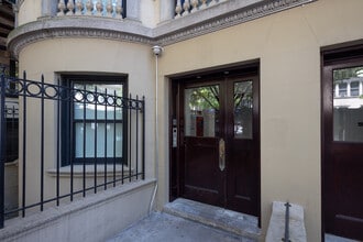 272 W 86th St in New York, NY - Foto de edificio - Building Photo