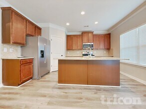 4042 Plymouth Rock Drive in Loganville, GA - Building Photo - Building Photo