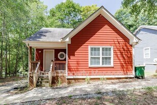 205 Third Street in Athens, GA - Building Photo