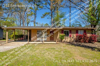 202 Springwood Dr in Little Rock, AR - Building Photo - Building Photo