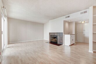 1133 16th St in Santa Monica in Santa Monica, CA - Building Photo - Interior Photo