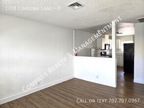 1708 Cordoba Ln in Las Vegas, NV - Building Photo - Building Photo