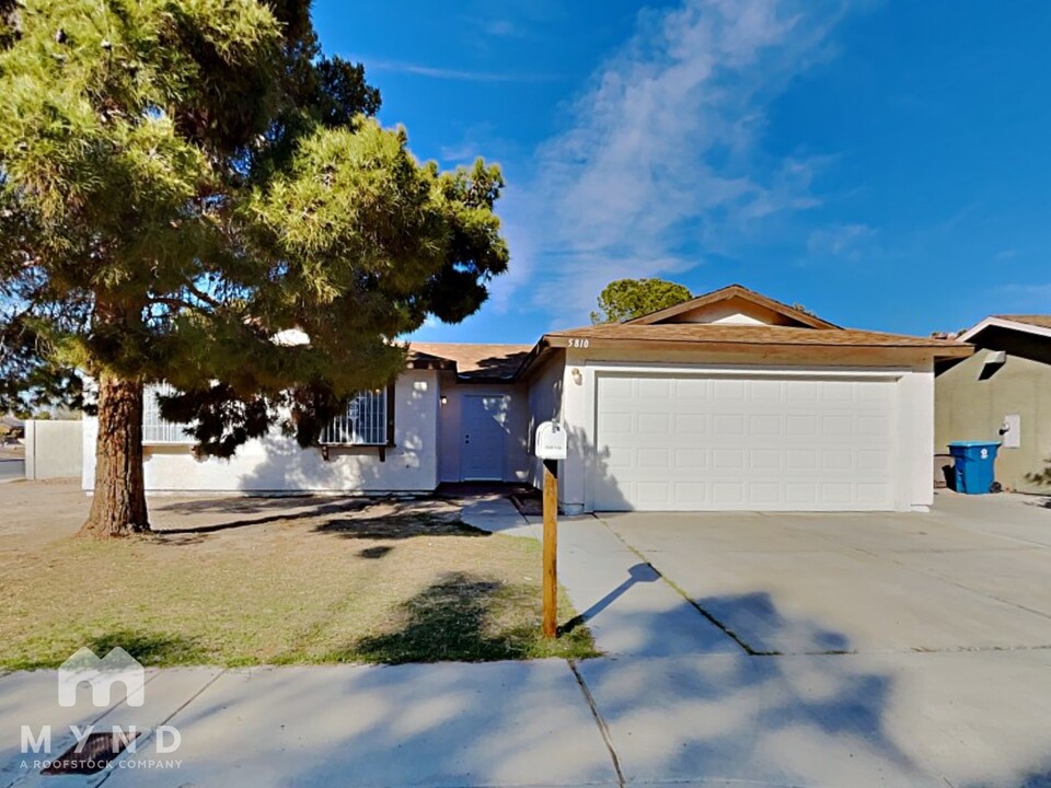 5810 Allegro Ave in Las Vegas, NV - Foto de edificio