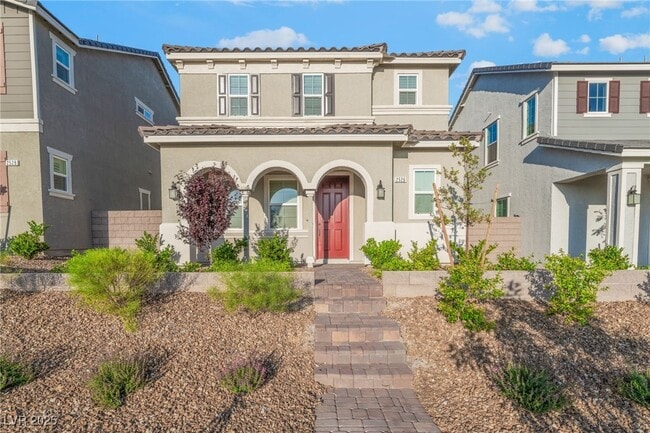 property at 2526 Amedeo Ln