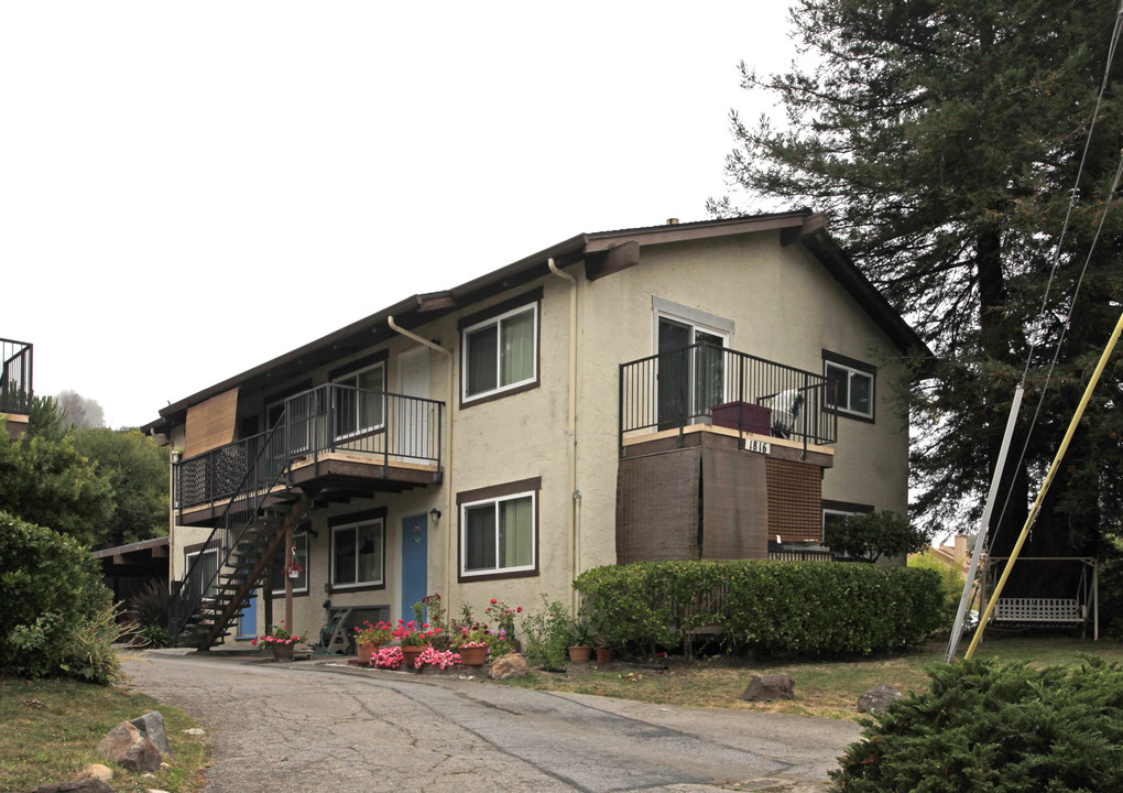 1816-1820 Ocean St in Santa Cruz, CA - Foto de edificio