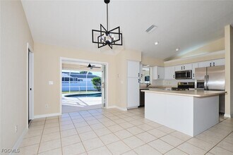 132 SE 19th Terrace in Cape Coral, FL - Building Photo - Building Photo