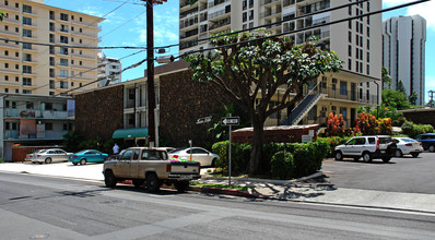 Kon Tiki in Honolulu, HI - Building Photo - Building Photo