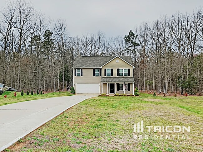 5308 Tucker Phillips Dr in Wingate, NC - Building Photo - Building Photo