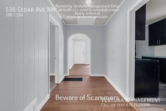 538 Cedar Ave NW in Atlanta, GA - Building Photo - Building Photo