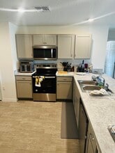 499 SW Lairo Ave in Port St. Lucie, FL - Building Photo - Building Photo