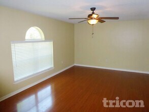 192 King Arthur Ct in St. Augustine, FL - Foto de edificio - Building Photo