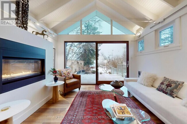 3 Dault Rd in Toronto, ON - Building Photo - Building Photo