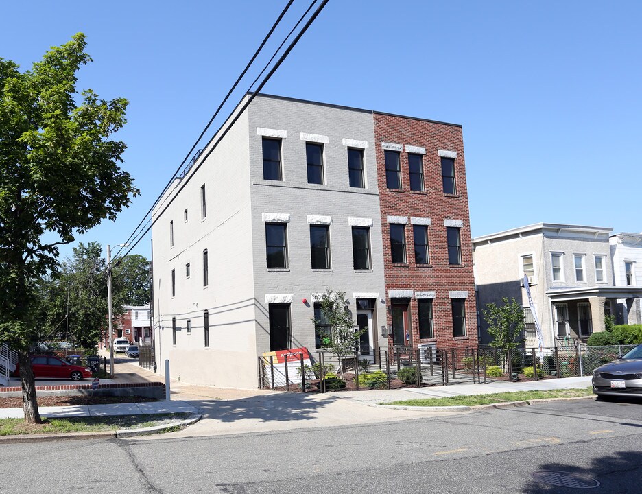 1159 Oates St NE in Washington, DC - Building Photo