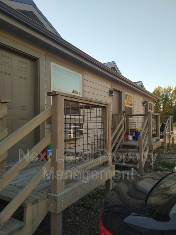 property at 1263 US-2