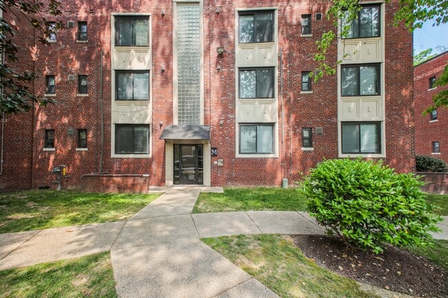 Prince Georges Apartments in Hyattsville, MD - Building Photo - Building Photo