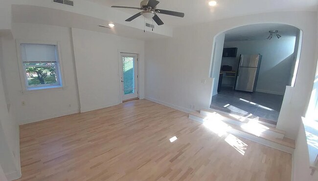 518 Klotter Ave, Unit 01 in Cincinnati, OH - Building Photo - Building Photo