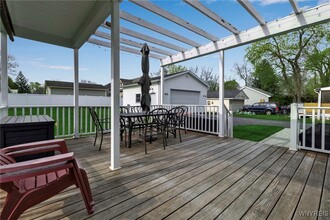 31 Maple Ave in Lancaster, NY - Building Photo - Building Photo