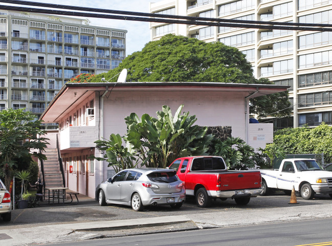 1551 Wilder Ave in Honolulu, HI - Building Photo - Building Photo