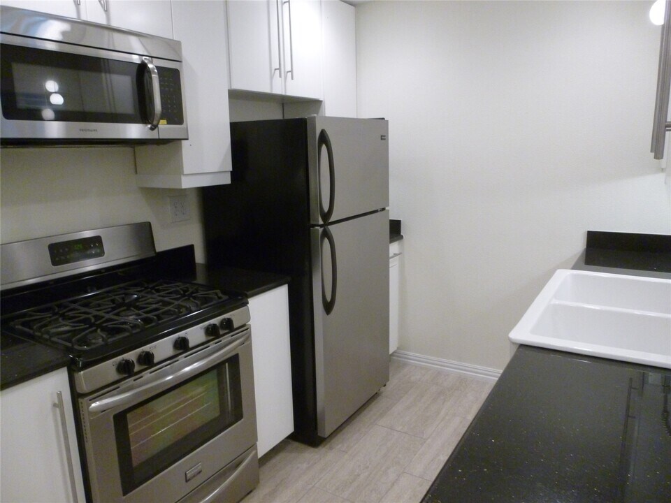 216 Marshall St-Unit -1 in Houston, TX - Building Photo