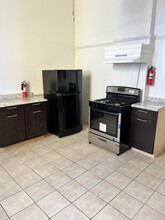 2427 S Robertson St, Unit 2427 in New Orleans, LA - Building Photo - Building Photo