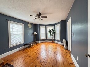 9 Cushing St, Unit 2 in Salem, MA - Building Photo - Building Photo