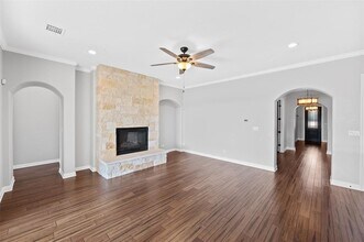 203 Serene Hilltop Cir in Austin, TX - Building Photo - Building Photo