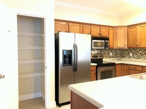 6938 Pemmbrooke Shire Ln in Knoxville, TN - Building Photo - Building Photo