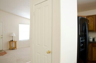 10439 Calle Acanta NW in Albuquerque, NM - Building Photo - Building Photo