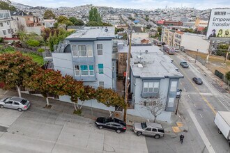 3284 San Bruno Ave in San Francisco, CA - Foto de edificio - Building Photo