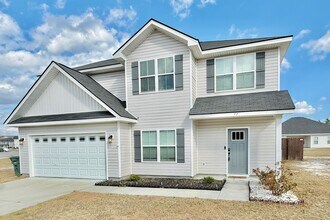 72 Fridley Ln in Hinesville, GA - Building Photo - Building Photo