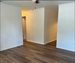 8650 Jernigan Rd in Pensacola, FL - Building Photo - Building Photo