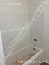 1001 Johnson St in Little Rock, AR - Building Photo - Building Photo