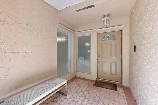 23257 Boca Club Colony Cir in Boca Raton, FL - Building Photo - Building Photo